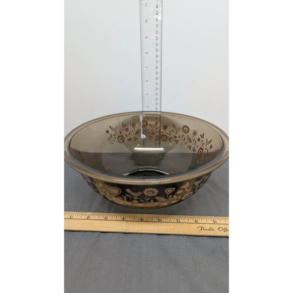 Pyrex Visions 325 2.5L Amber Glass Folk Art Birds Mixing Bowl Vintage Brown